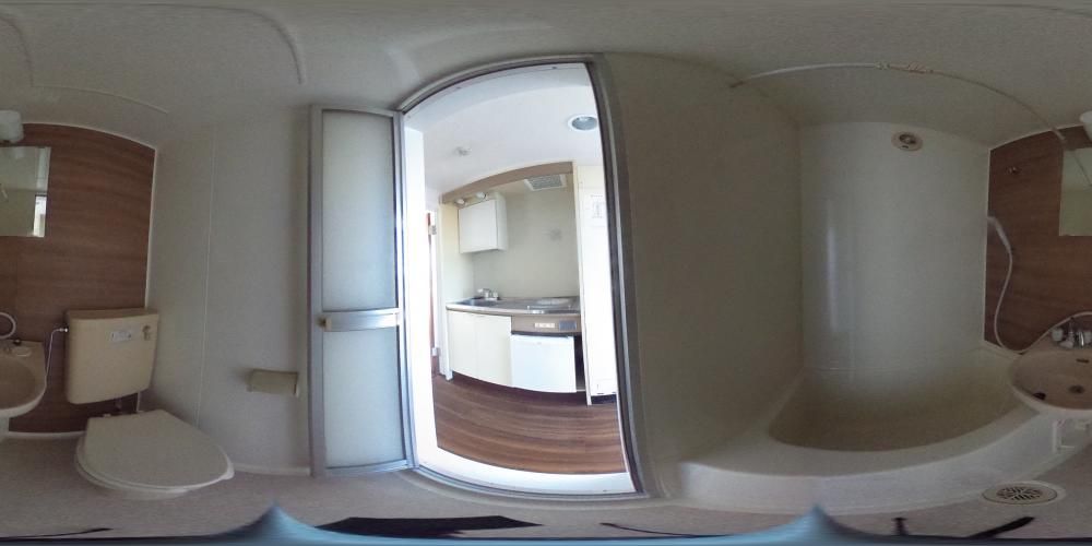 �o�X���[��